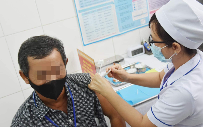Thử nghiệm lâm sàng vaccine Nanocovax giai đoạn 2