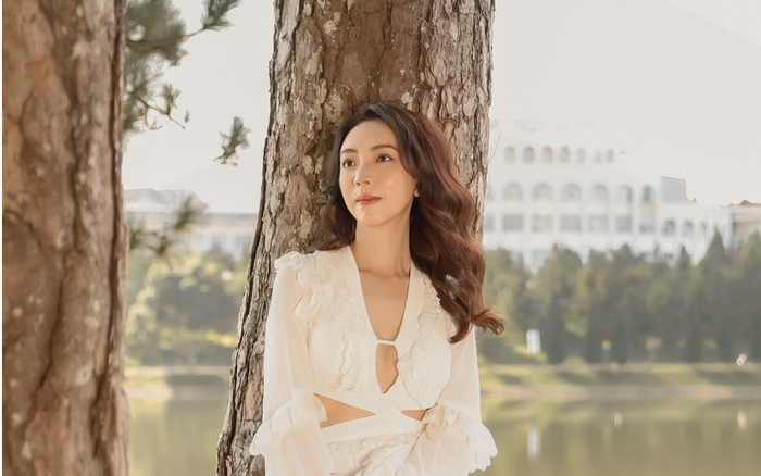 Thu Trang hoá 'nàng thơ' mơ màng, Tiến Luật bình luận gây sốt khẳng định chủ quyền