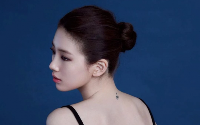 Dân mạng phát sốt vì Suzy lộ hình xăm trong ảnh mới