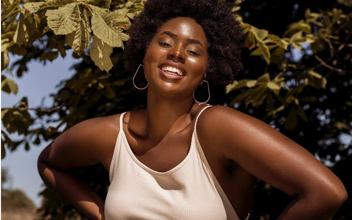 Nữ công nhân vệ sinh da màu, mũm mĩm đổi đời nhờ thành model của Gucci