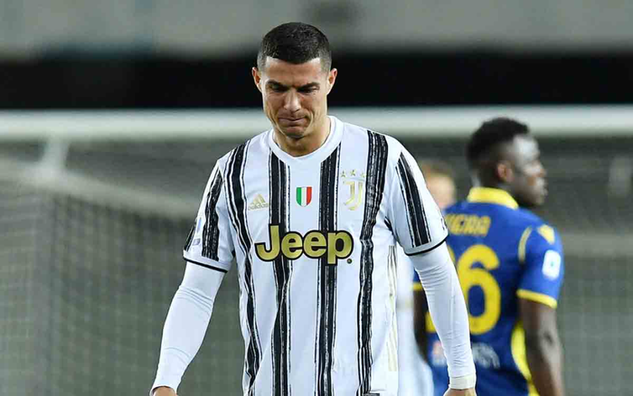 Ronaldo ghi bàn ầm ầm, vẫn bị chê là 'dự án sai lầm của Juventus'