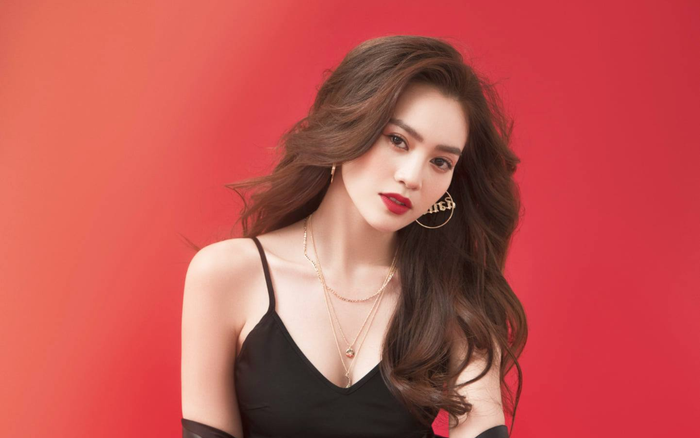 Những lần 'họa từ trên trời rơi xuống' Ninh Dương Lan Ngọc: Hết bị đồn 'làm gái' tới lộ clip nóng