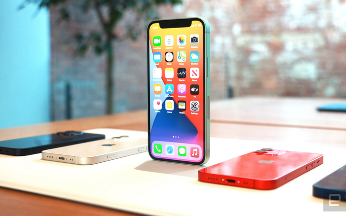 Vì sao Apple 'đốt nóng' và 'ngâm lạnh' iPhone trước khi xuất xưởng?