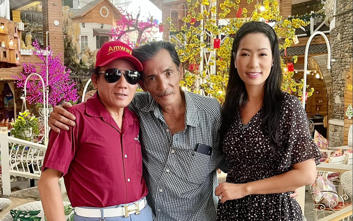 Vượt qua bạo bệnh, nghệ sĩ Thương Tín được tặng ô tô và số tiền 400 triệu đồng