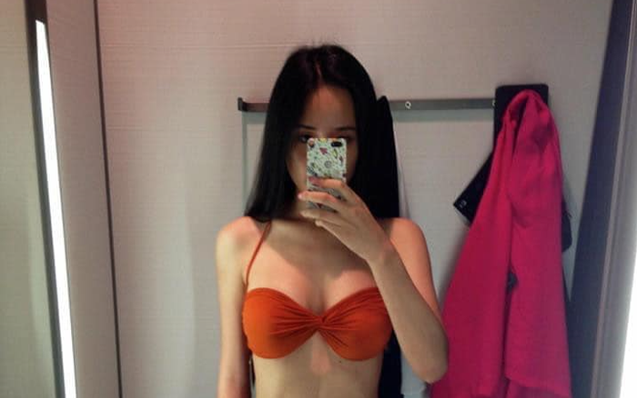 Mai Phương Thúy khoe ảnh mặc bikini, tiếc nuối body một thời