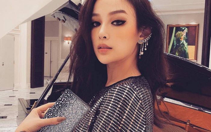 Đăng ảnh 'thả thính' bên biệt thự hơn 80 tỷ, Huyền Baby khiến dân mạng xuýt xoa ngưỡng mộ