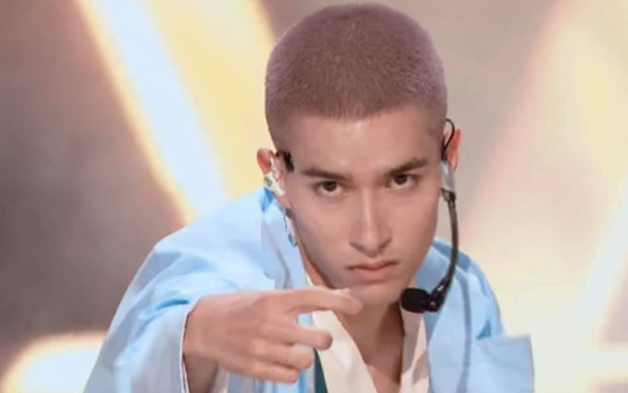 Mika - hotboy ít tóc của 'Sáng tạo doanh 2021' tiếp tục trở thành đề tài hot