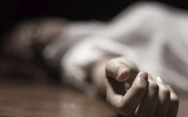 Bé gái phát hiện mẹ tử vong bất thường lúc giữa khuya