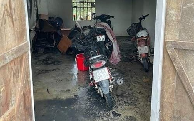 Thường xuyên bị nói xấu, con dâu đổ thuốc diệt cỏ xuống giếng nước, tưới xăng đốt nhà bố chồng