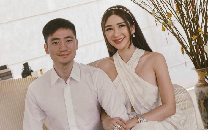 Mẹ đơn thân U50 bị nhầm là người tình của con trai vì trẻ đẹp như gái đôi mươi