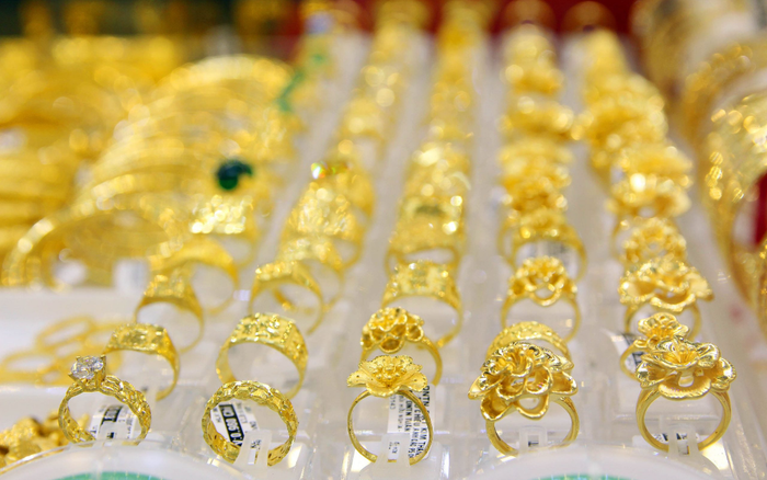 Giá vàng hôm nay 13/3: Vàng trong nước tăng nóng trong phiên cuối tuần