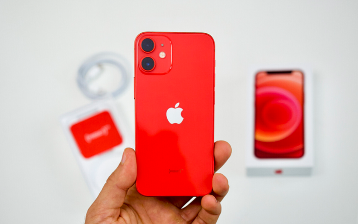 Apple cắt giảm sản lượng iPhone 12 mini vì doanh số 'bết bát'