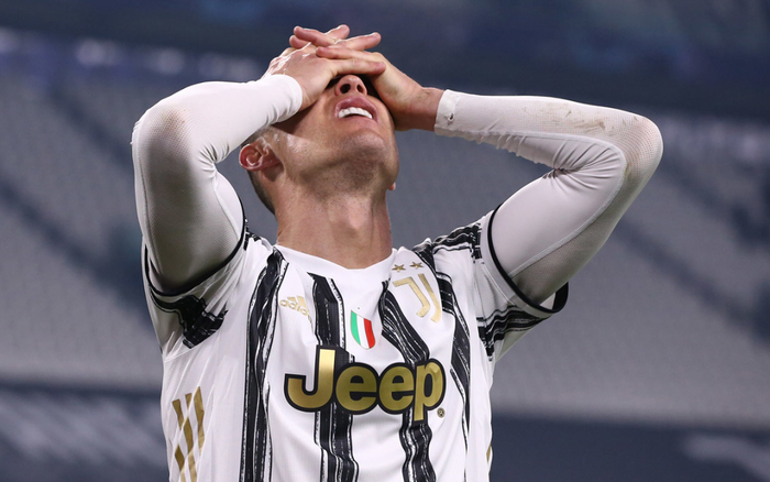 Juventus ra giá bán Ronaldo, chấp nhận khoản lỗ lớn
