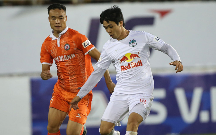 Công Phượng liệu có ăn vạ kiếm phạt đền cho HAGL?