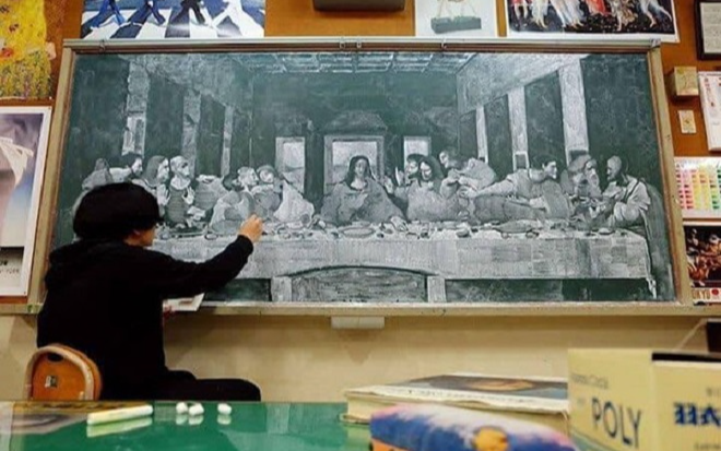Dân mạng trầm trồ trước loạt tranh được vẽ trên bảng đen của học sinh Nhật Bản
