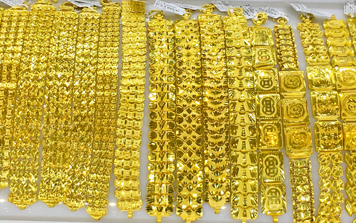 Giá vàng hôm nay 18/3: Giá vàng đảo chiều tăng vọt