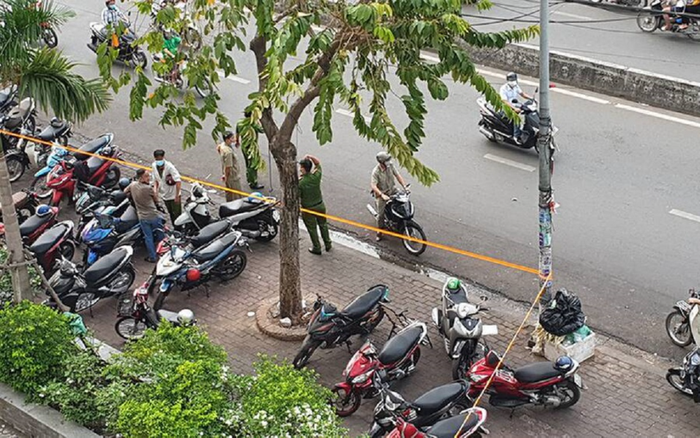 Không có thẻ từ, vì sao 2 nữ sinh có thể đi lên sân thượng chung cư rồi gieo mình tự tử?