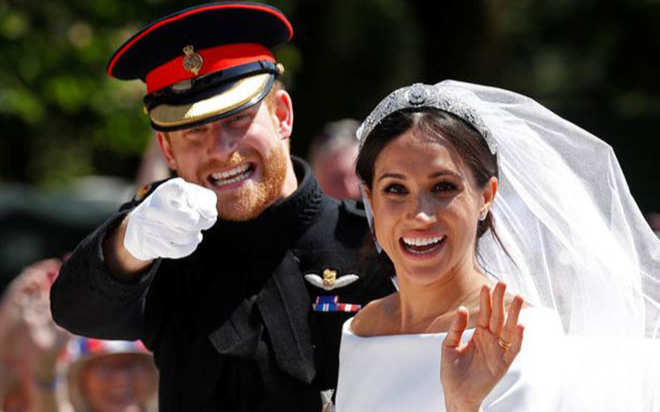Harry và Meghan 'bẽ mặt' vì bị phanh phui không kết hôn vào 3 ngày trước đám cưới hoàng gia