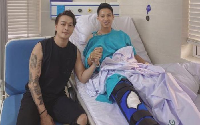 'Tình tin đồn của Nhật Kim Anh' - TiTi vào bệnh viện thăm cầu thủ Hùng Dũng