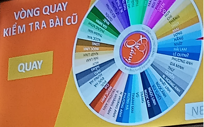 Giới học trò 'loạn nhịp' vì vòng quay kiểm tra bài cũ