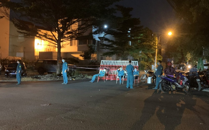 Nóng: Bình Dương phong tỏa một tuyến đường do phát hiện ca nghi mắc COVID-19 trong cộng đồng