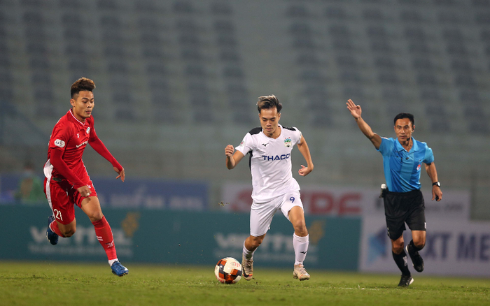 Công Phượng và Văn Toàn ghi bàn, HAGL thắng TPHCM 3-0