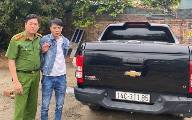 Mâu thuẫn tại tiệc cưới, người đàn ông nổ súng bắn khách cùng bàn tử vong