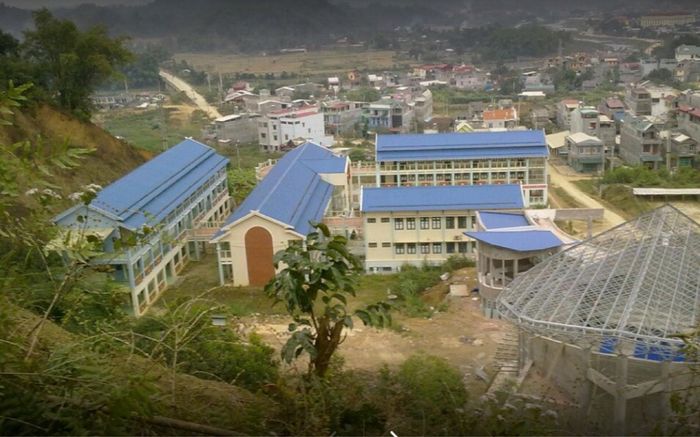 Nam sinh lớp 10 chuyên toán bất ngờ thắt cổ tự tử tại ký túc xá ở Bắc Kạn
