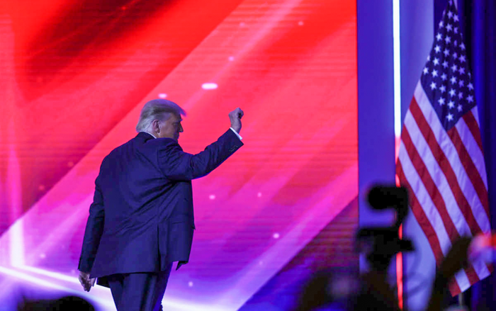 Cựu Tổng thống Donald Trump chính thức ra mắt trang web riêng của mình