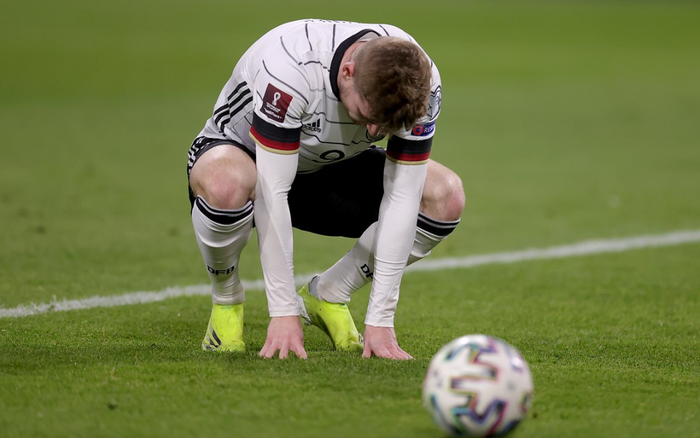 Vòng loại World Cup 2022: Sao Chelsea bỏ lỡ không tưởng, tuyển Đức thua đau