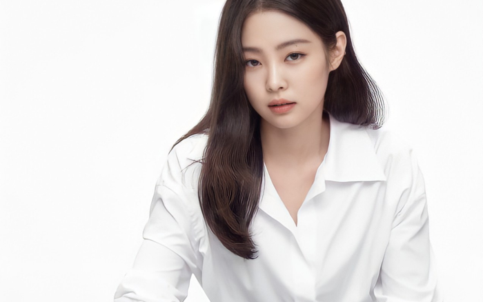 Jennie Black Pink diện áo sơ mi, quần âu vẫn khiến fans rần rần vì thần thái 'đỉnh của chóp'