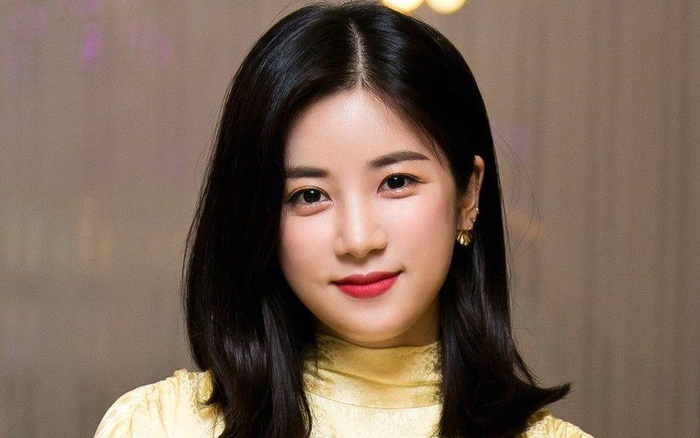 Bất ngờ với phản ứng của Knet khi trưởng nhóm Apink bị tố bạo lực học đường