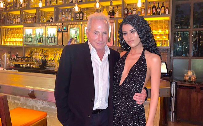 Chuyện tình cô gái Việt và tỉ phú 72 tuổi đã tan vỡ: 'Yêu nhau không vì tiền thì mới chia tay được'