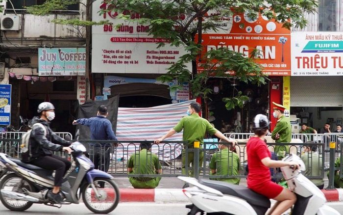 Vụ cháy khiến 4 người tử vong trên phố Hà Nội: Có một phụ nữ mang thai và một bé gái 10 tuổi