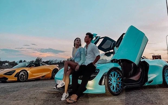 Bùi Tiến Dũng chơi đẳng cấp, khoe ảnh cùng bạn gái Dianka ngồi siêu xe hóng gió