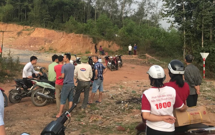 Đi chăn bò trên đồi vắng, người dân hoảng hồn phát hiện thi thể đang phân hủy
