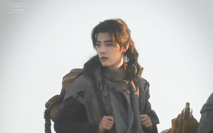 Tiêu Chiến lên tiếng 'mắng' fan cuồng sau thời gian chịu đựng