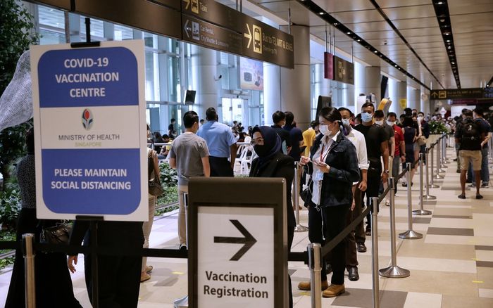 Singapore là quốc gia đầu tiên chấp nhận hộ chiếu vaccine