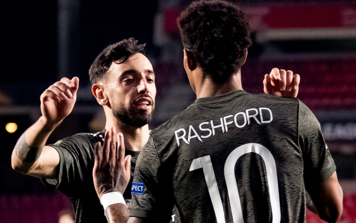 MU đặt một chân vào bán kết Europa League