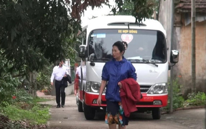 Gia đình Xuân Trường đang di chuyển tới nhà gái để làm lễ ăn hỏi, cầu thủ có mặt ở Hà Nội từ đêm qua