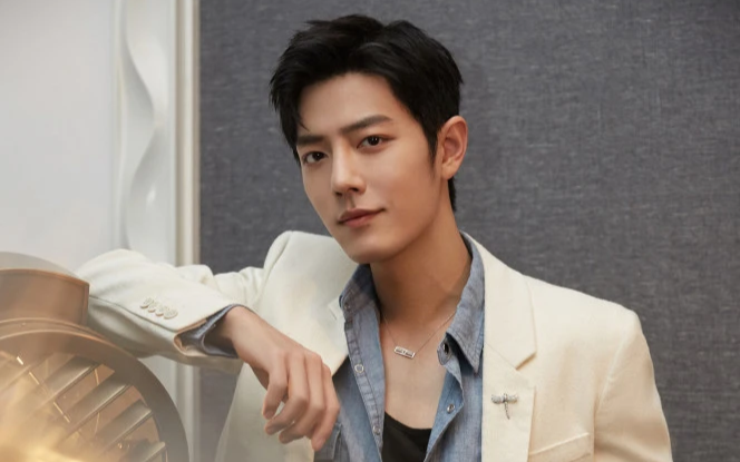 Sự nghiệp của Tiêu Chiến hồi sinh, tương lai rộng mở như được trải hoa hồng