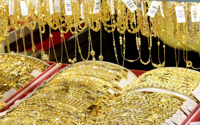 Giá vàng hôm nay 12/4: Giá vàng tiếp đà giảm vào đầu tuần mới