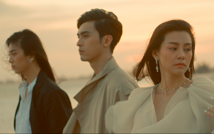 Bùi Lan Hương trở lại với dự án mới, khiến khán giả tò mò: 'Đam mỹ hay bách hợp?'