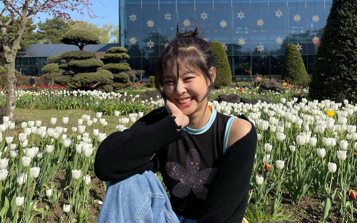 Jennie (BlackPink) vướng nghi vấn tụ tập giữa mùa dịch, động thái từ YG khiến Blink tức giận