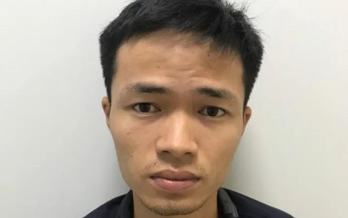 Bắt giữ đối tượng lấy trộm dao ở quầy bán thịt lợn mang đi kề vào cổ nữ sinh cướp tài sản