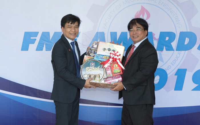 ĐH Sư phạm kỹ thuật TP.HCM khẳng định 'không có bất thường' trong quy trình chọn hiệu trưởng mới