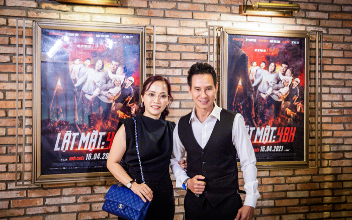 Poster tranh 3D giúp 'Lật mặt: 48H' của Lý Hải thắng lớn về doanh thu ra sao?