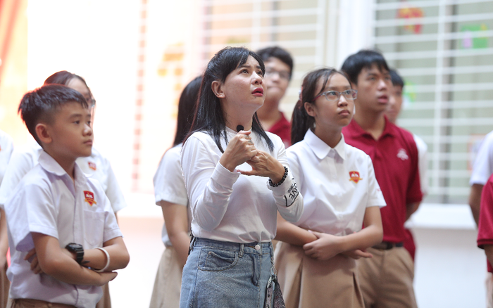 Cát Phượng tiết lộ lý do tạm gác công việc, kể về quá khứ từng chạy show đến mức bỏ bê con trai