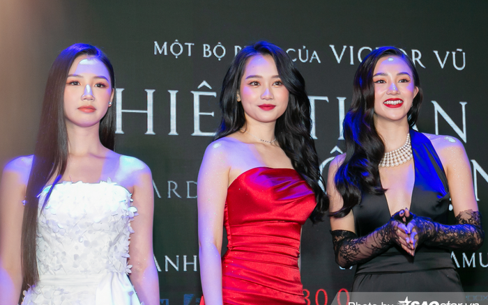 Loạt sao Việt đổ bộ thảm đỏ 'Thiên thần hộ mệnh': Trúc Anh chiếm spotlight, Amee tái hợp Hoàng Yến Chibi!