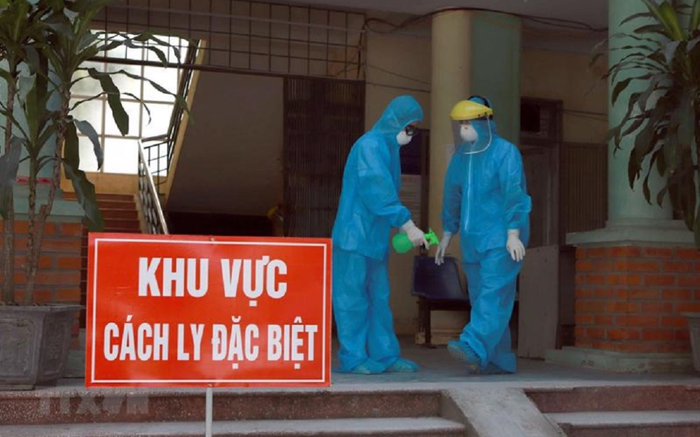 Phong tỏa một thôn do phát hiện 4 ca mắc COVID-19 mới, Bộ Y tế ra thông báo khẩn